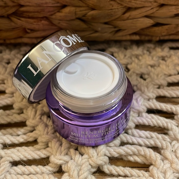 renewing eye cream - Picture 2 of 2